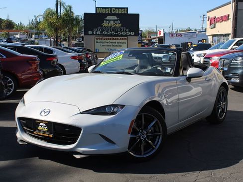 Used 2016 MAZDA MX-5 Miata Grand Touring RWD image 33
