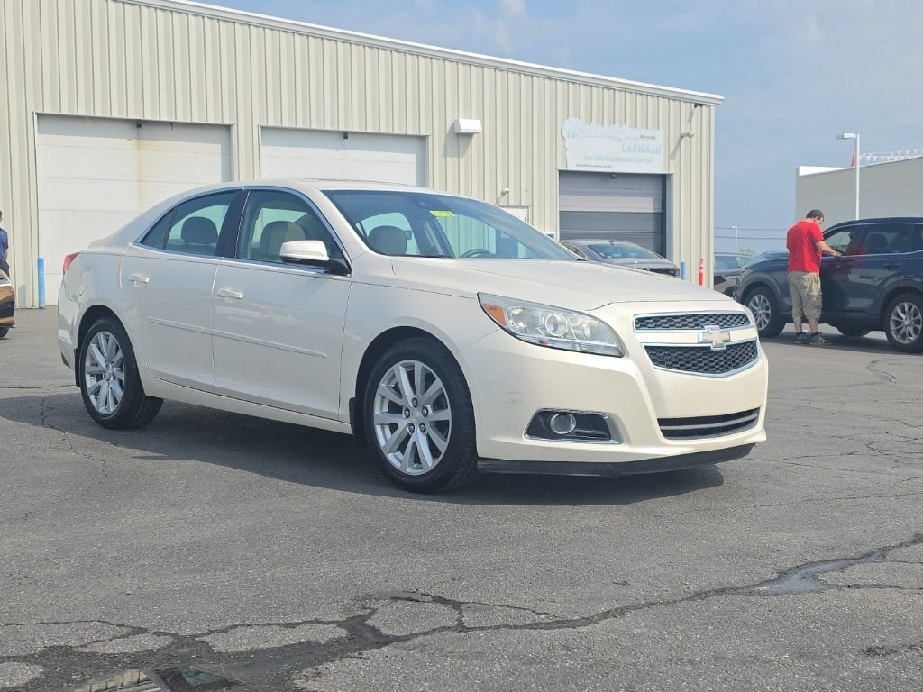 Used 2013 Chevrolet Malibu LT FWD image 1