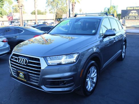 Used 2017 Audi Q7 3.0T Premium Plus AWD/4WD image 4