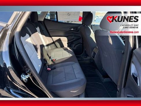 New 2026 Chevrolet Trax LS w/ LS Convenience Package image 16