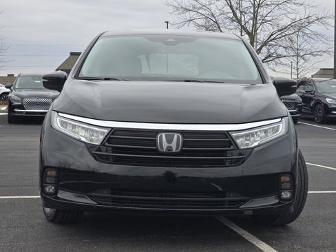 Certified 2024 Honda Odyssey EX-L image 11