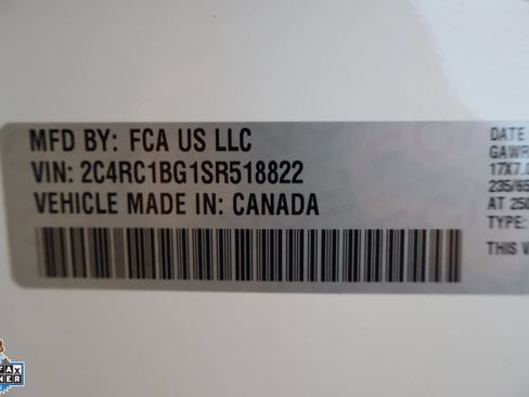 Used 2025 Chrysler Pacifica Select FWD image 30