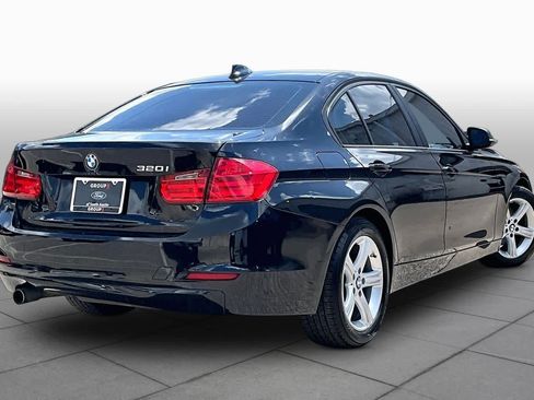 Used 2013 BMW 320i Sedan RWD image 13