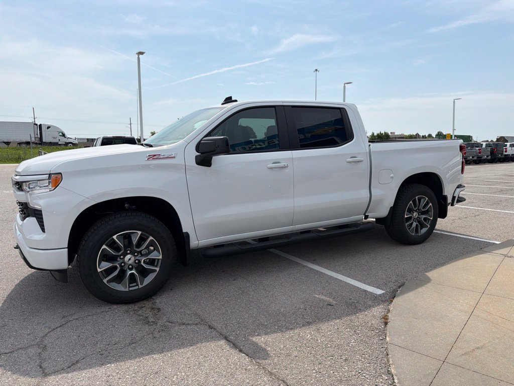 New 2026 Chevrolet Silverado 1500 RST AWD/4WD image 6