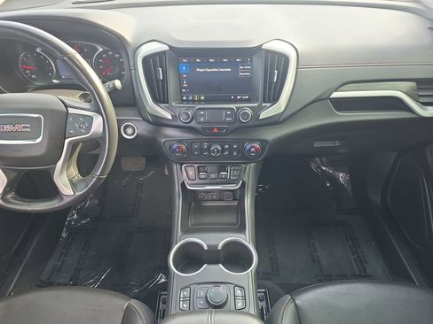 Used 2021 GMC Terrain SLT image 12