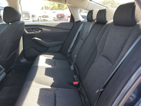 Used 2025 Honda Accord SE image 13