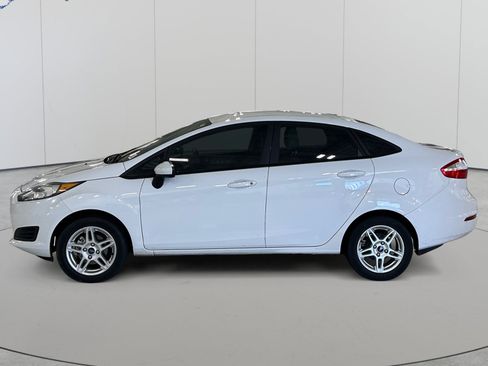 Used 2019 Ford Fiesta SE FWD image 8