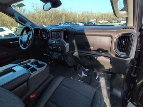 Used 2022 Chevrolet Silverado 1500 Custom image 28