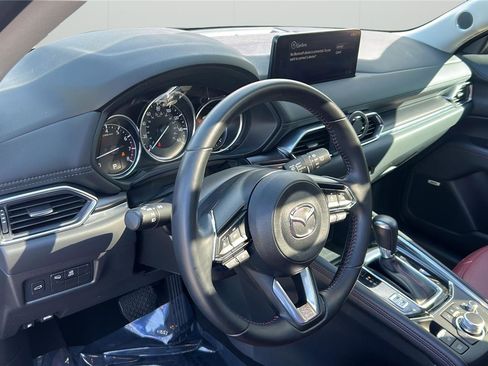 Used 2023 MAZDA CX-5 Carbon Edition image 9