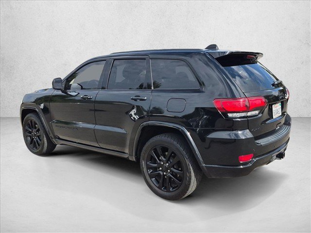 Used 2019 Jeep Grand Cherokee Altitude AWD/4WD image 7