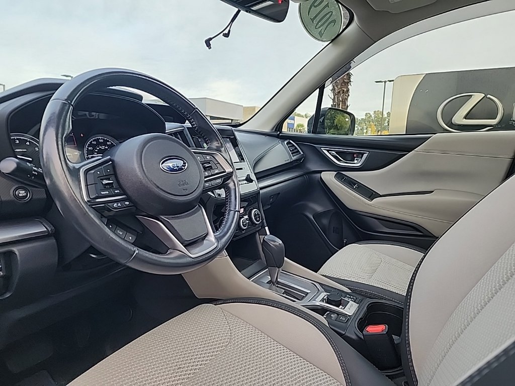 Used 2019 Subaru Forester Premium AWD/4WD image 11