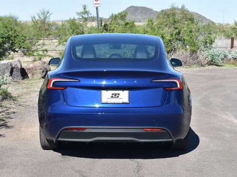 Used 2024 Tesla Model 3 Long Range RWD image 4