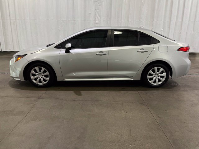 Used 2023 Toyota Corolla LE w/ Carpet Mat Package (TMS) FWD image 8