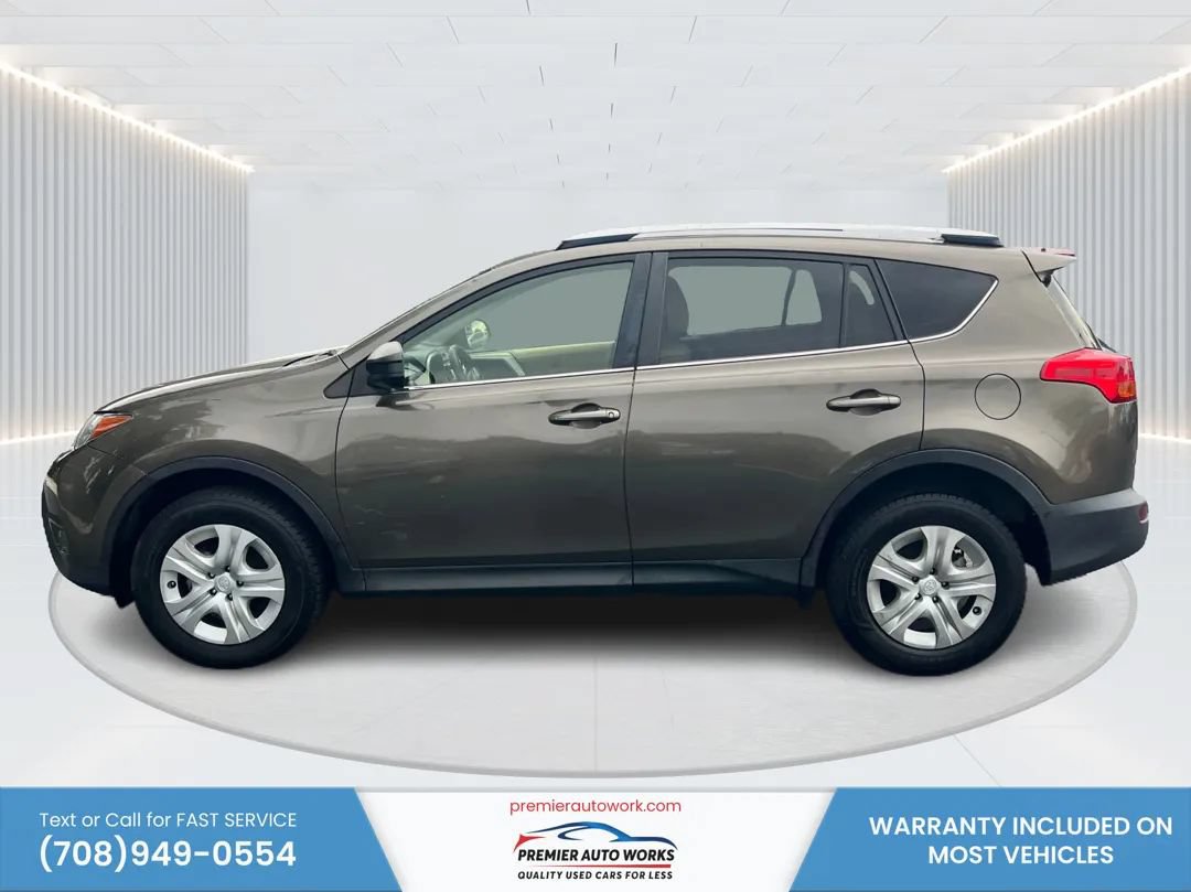 Used 2013 Toyota RAV4 LE AWD/4WD image 9