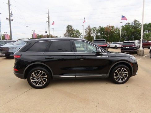 Used 2020 Lincoln Corsair FWD w/ Equipment Group 101A image 8