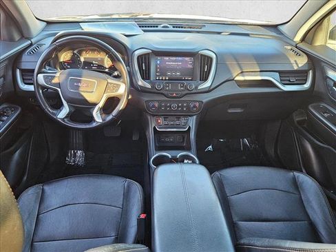 Used 2020 GMC Terrain SLT image 16