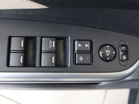 Used 2015 Honda CR-V EX-L image 12