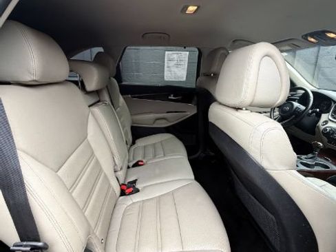 Used 2016 Kia Sorento EX w/ EX Premium Package FWD image 13