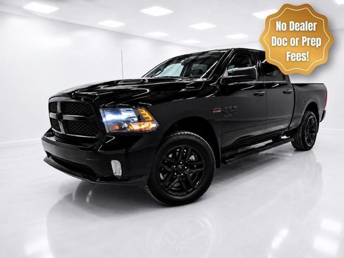Used 2023 RAM 1500 Express w/ Wheel & Sound Group AWD/4WD image 1