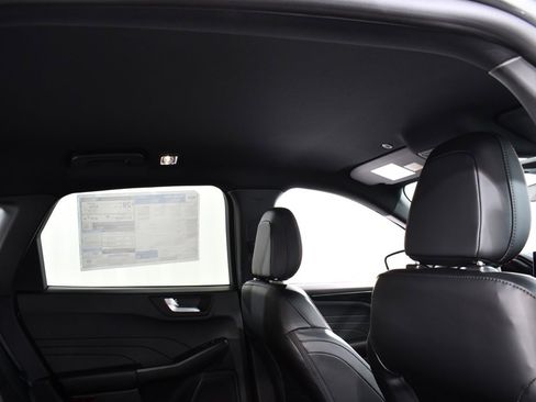 New 2026 Ford Escape ST-Line w/ Tech Pack #1 image 18