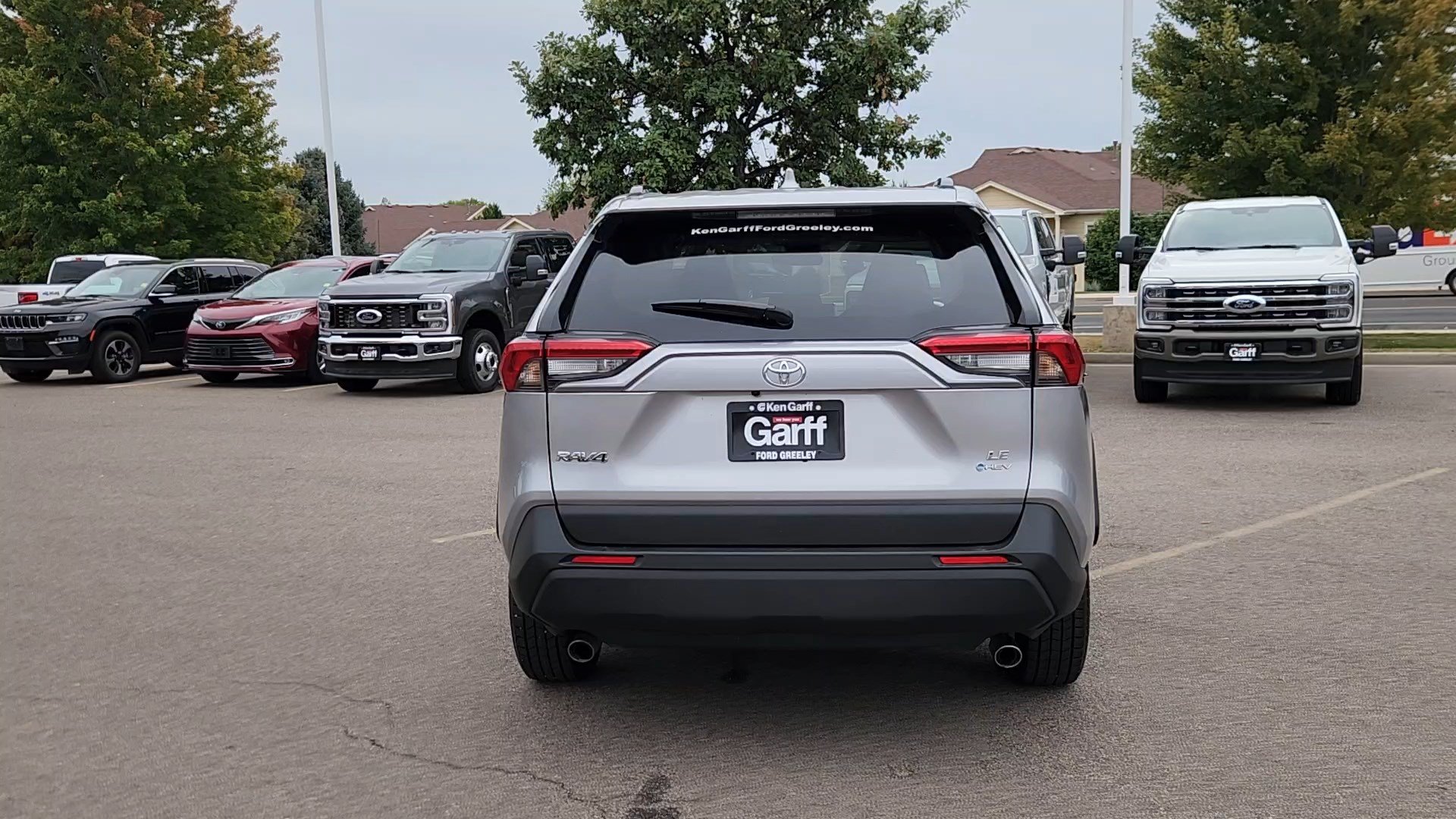 Used 2025 Toyota RAV4 LE AWD/4WD image 17
