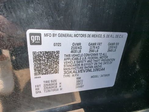 Used 2022 GMC Terrain SLT w/ LPO, Floor Liner Package image 34