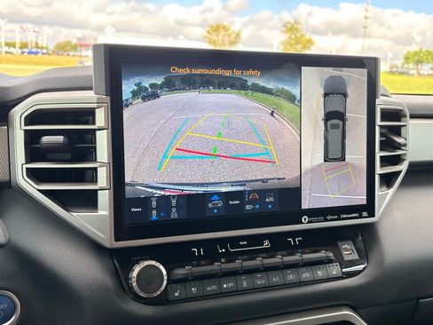 Used 2024 Toyota Sequoia Limited image 23