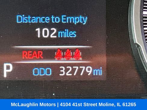 Used 2021 Toyota RAV4 XLE w/ XLE Grade Weather Package image 18