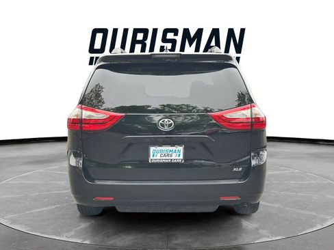 Used 2018 Toyota Sienna XLE FWD image 5