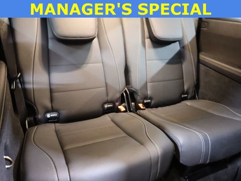 Used 2025 Mercedes-Benz GLS 450 4MATIC image 63