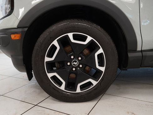 Used 2022 Ford Bronco Sport Outer Banks image 15