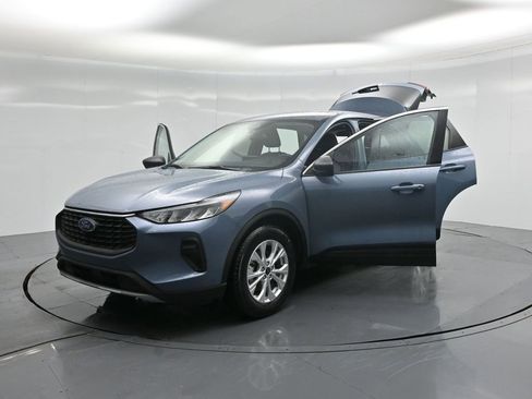 Used 2024 Ford Escape Active image 29