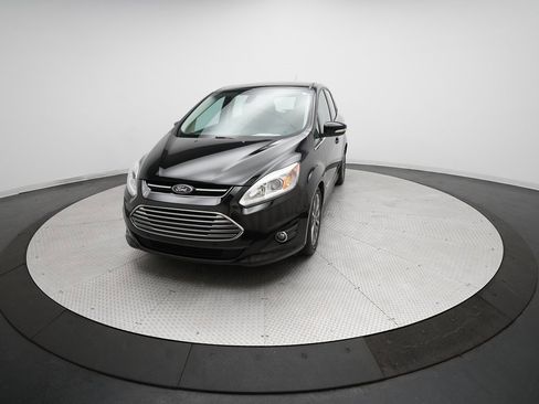 Used 2017 Ford C-MAX Titanium w/ Equipment Group 301A image 37
