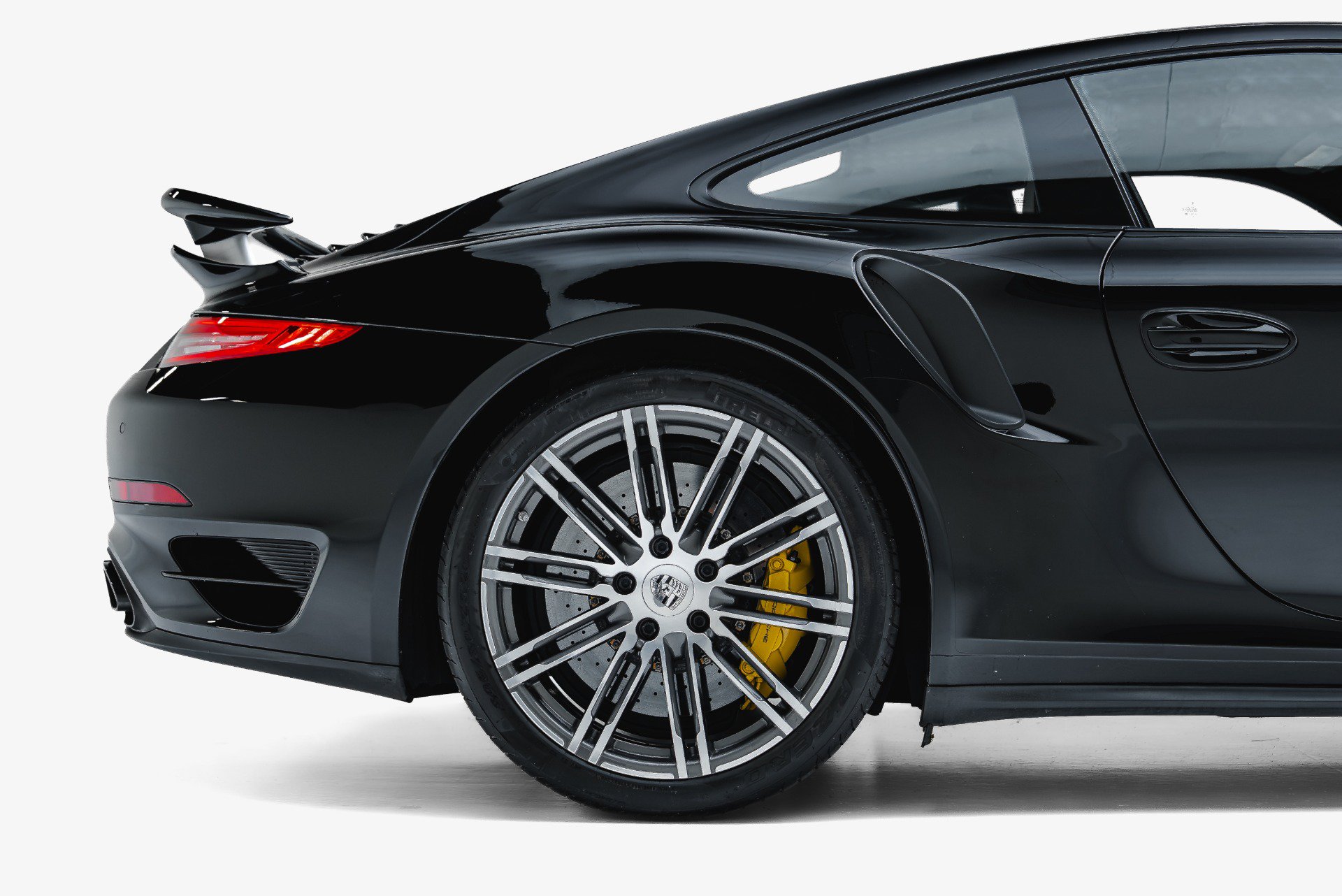 Used 2014 Porsche 911 Turbo S AWD/4WD image 15