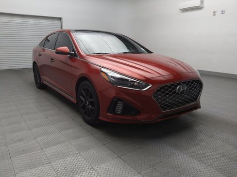 Used 2019 Hyundai Sonata Limited w/ Cargo Package image 13