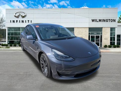 Used 2022 Tesla Model 3 Performance AWD/4WD image 1