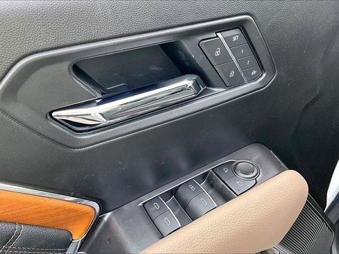 New 2026 GMC Canyon Denali AWD/4WD image 17