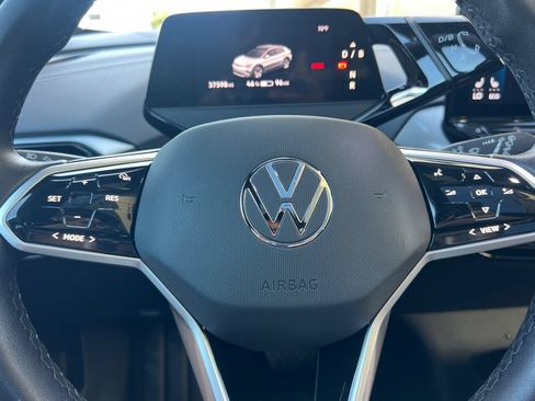 Used 2023 Volkswagen ID.4 S RWD image 24