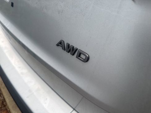 Certified 2024 Nissan Rogue S image 13