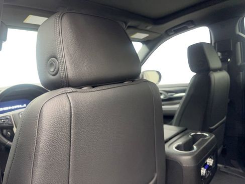 Used 2024 GMC Yukon Denali AWD/4WD image 37