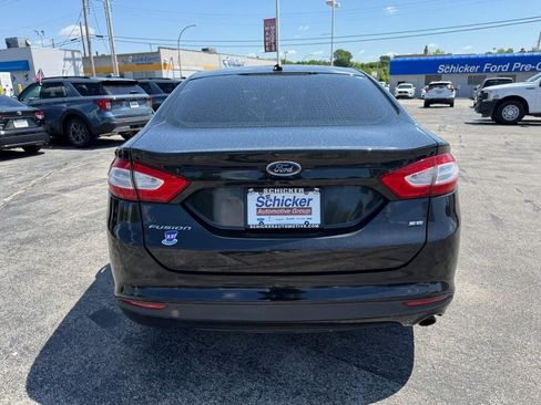 Used 2013 Ford Fusion SE FWD image 8