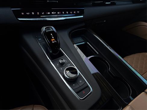 Used 2021 Cadillac Escalade Premium Luxury w/ Driver Assist Tech Package image 30