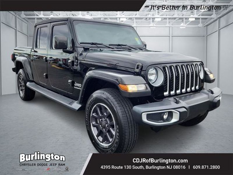 Certified 2021 Jeep Gladiator Overland w/ Cold Weather Group image 1