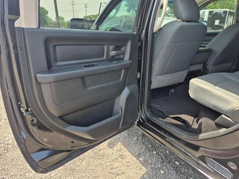 Used 2018 RAM 1500 Express w/ Wheel & Sound Group AWD/4WD image 11