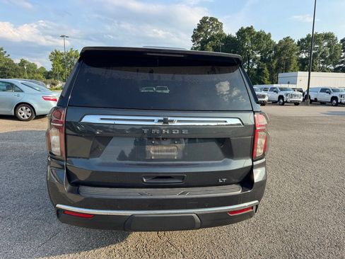 Used 2022 Chevrolet Tahoe LT w/ LT Signature Plus Package RWD image 3