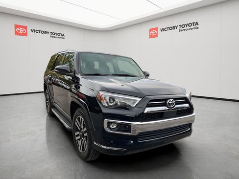 Used 2021 Toyota 4Runner Limited image 3