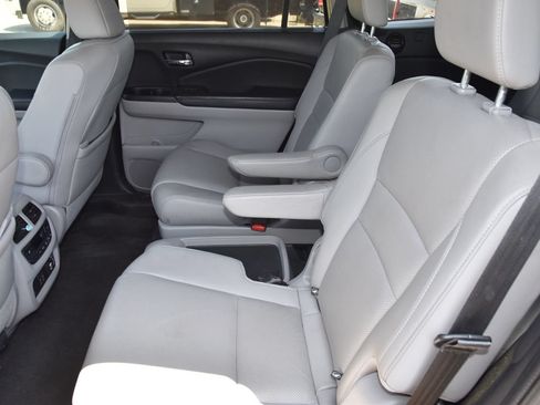 Used 2019 Honda Pilot Elite image 10