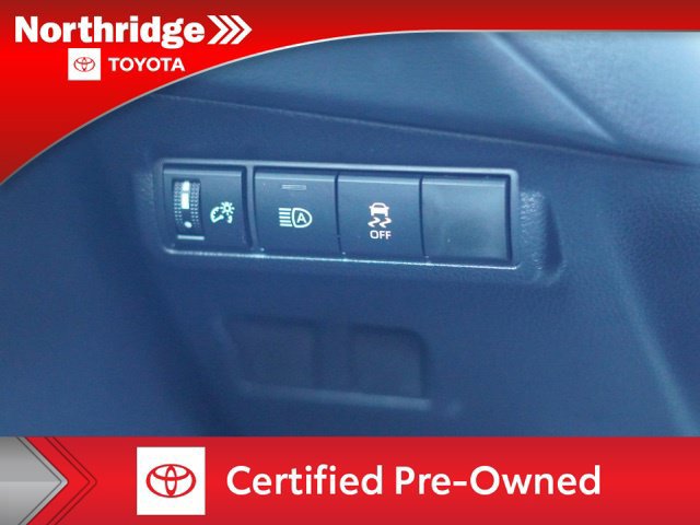 Certified 2026 Toyota Corolla Cross LE FWD image 18