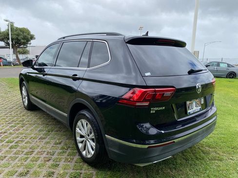 Used 2018 Volkswagen Tiguan SE w/ Panoramic Sunroof Package AWD/4WD image 5