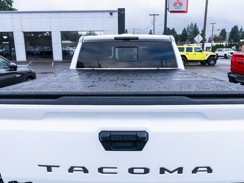 Used 2024 Toyota Tacoma TRD Off-Road w/ TRD Off Road Upgrade Package image 7
